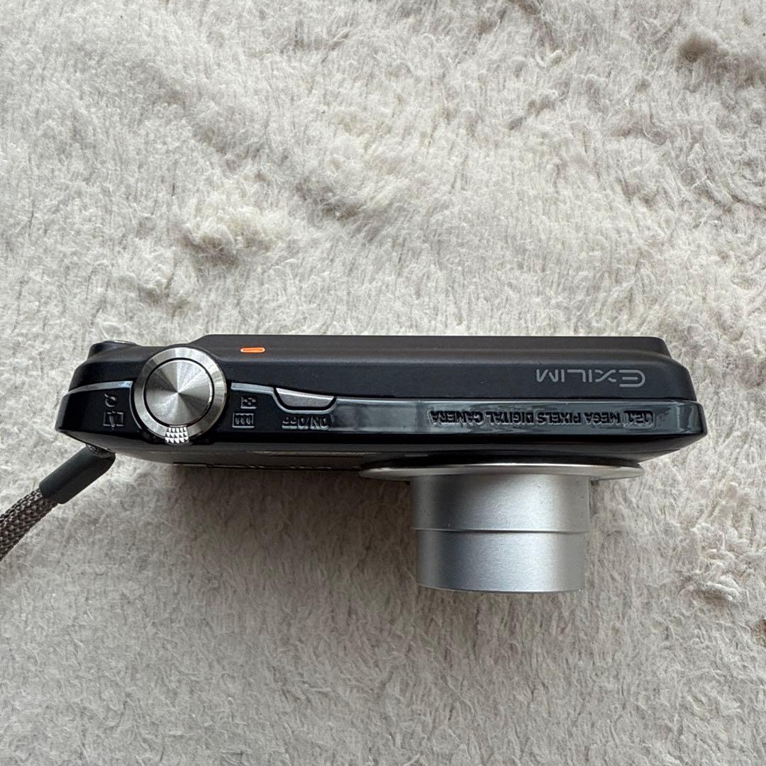 CASIO カシオ EXILIM EX-Z2 12.1MP デジタルカメラ