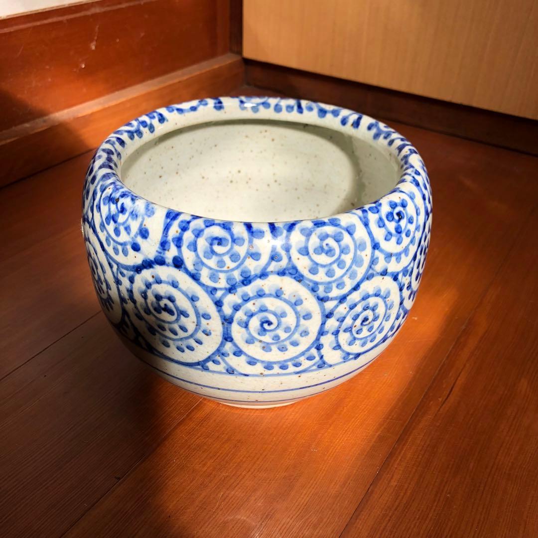 信楽焼 蛸唐草文様 火鉢鉢カバー青い渦巻き柄 日本伝統工芸品