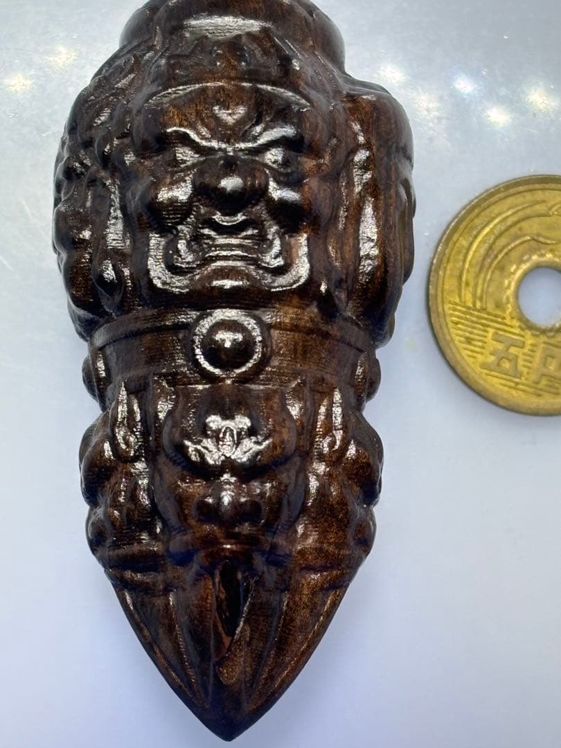 極美品 海南黄花梨 降魔杵彫刻ペンダント8mm約80cmのネックレス付き5531