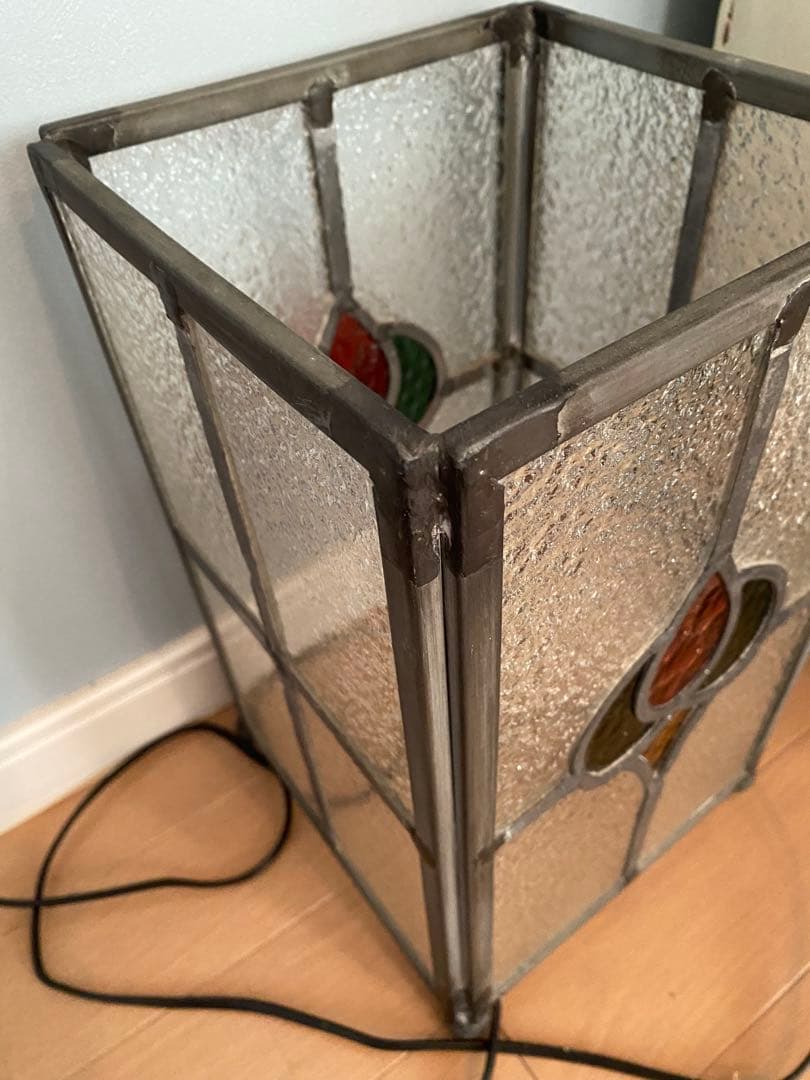 アンティークステンドグラス　ランプ