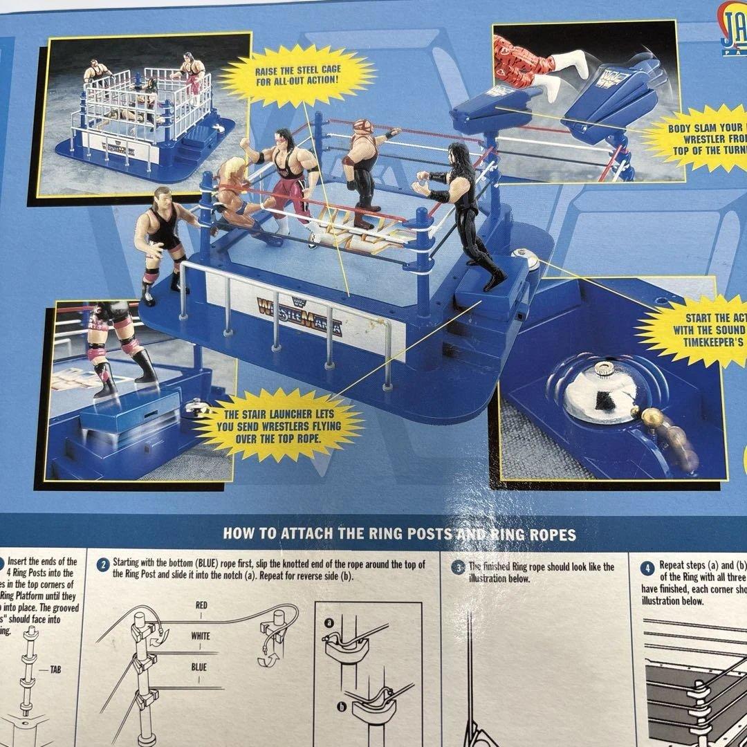 フィギュア用プロレスリング（ゴング付き）＋WWFレスラーフィギュア
