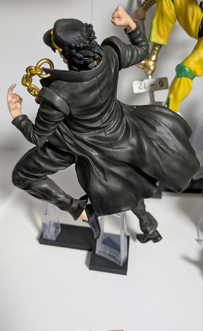 ジョジョの奇妙な冒険 一番くじ 空条承太郎 DIO フィギュア 箱無し