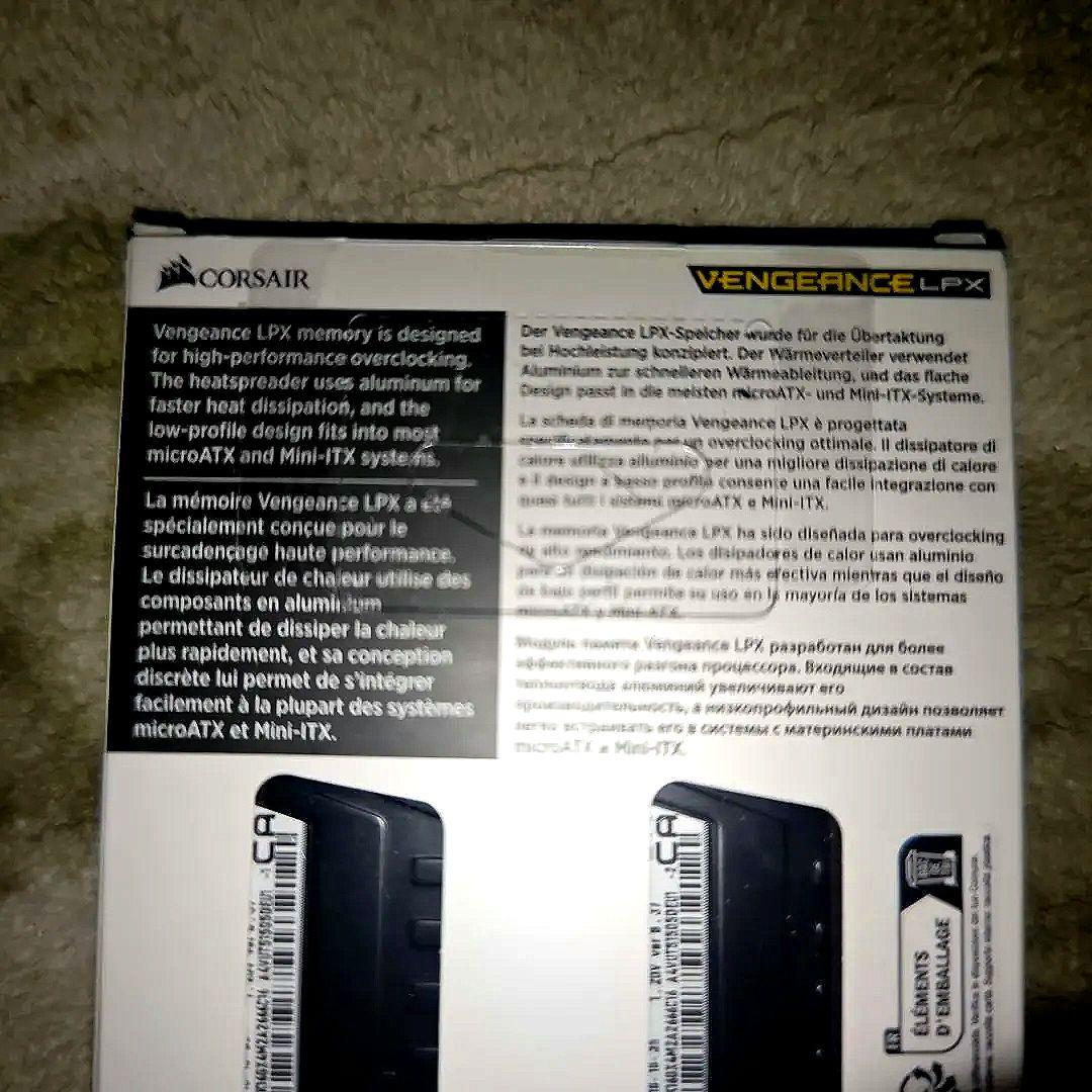 【未開封】CORSAIR DDR4-2666 16GB (8GBx2)