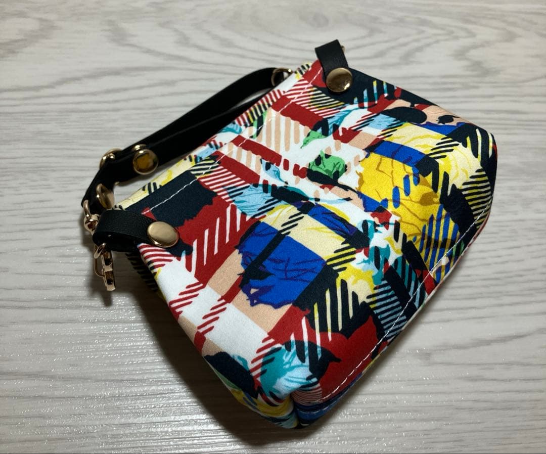 大　ボストンバッグ　リバティ　 カーライン・レベル 2way ミニポーチ