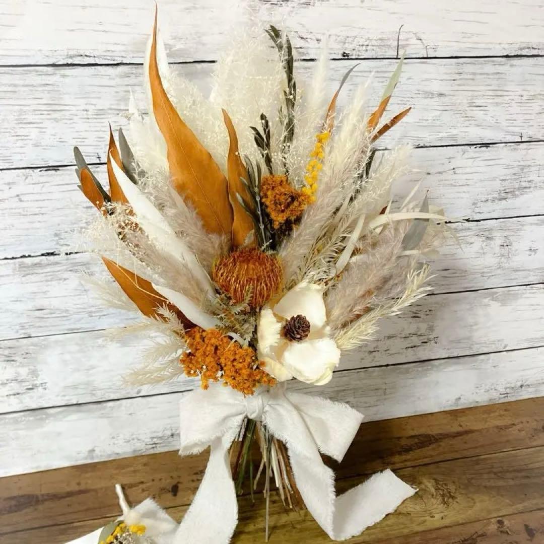 ホワイトキャメル ドライフラワー　ナチュラル 韓国　前撮り ウェディングブーケ