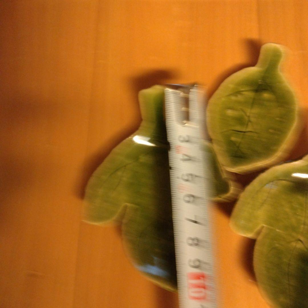 田中恒子　葉っぱ型緑色皿 5枚セット