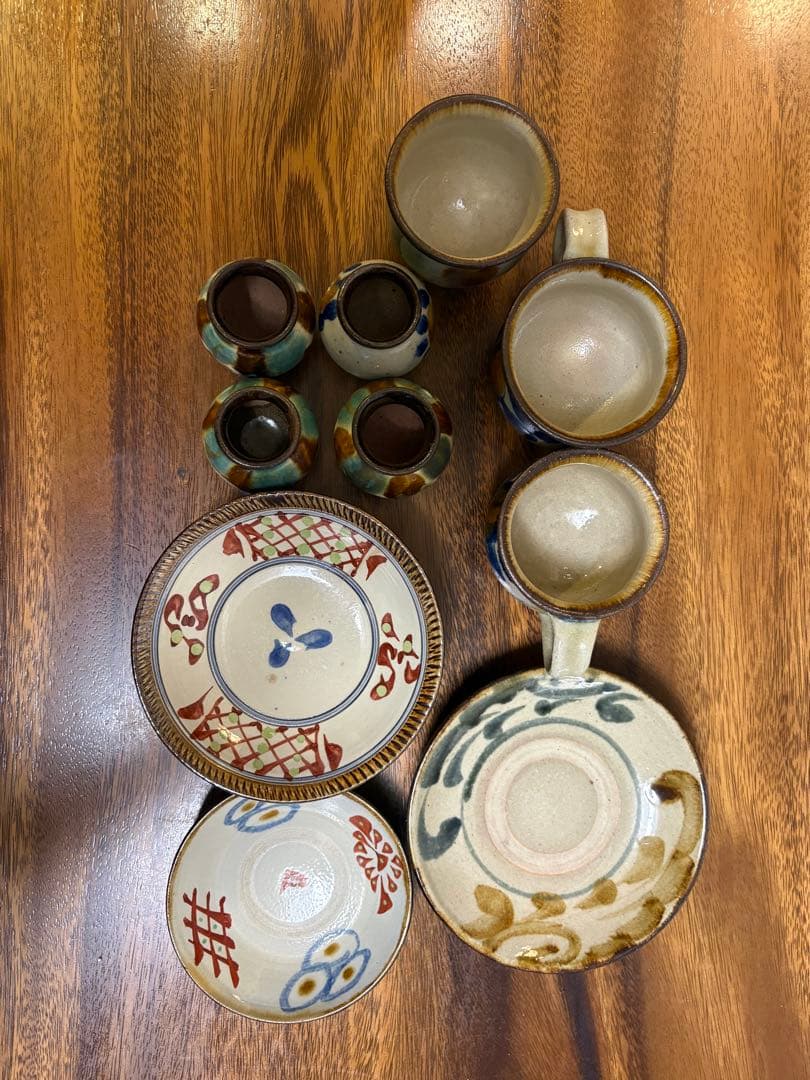 やちむん　小壺　爪楊枝入れ　花瓶　４個セット　湯呑み　皿　カップ合計10点