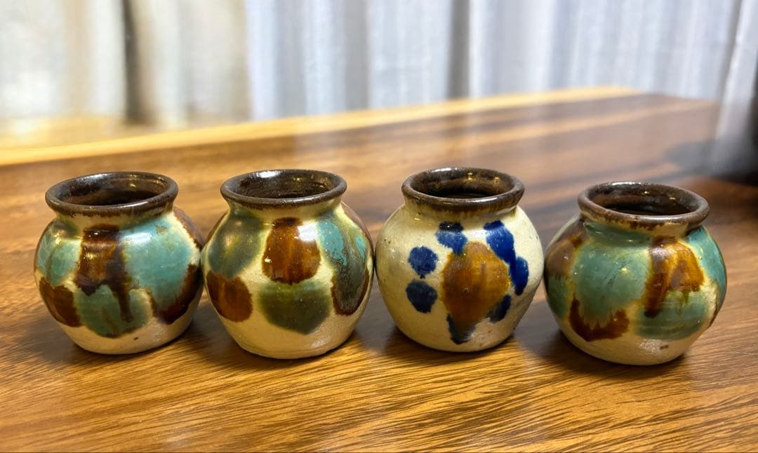 やちむん　小壺　爪楊枝入れ　花瓶　４個セット　湯呑み　皿　カップ合計10点