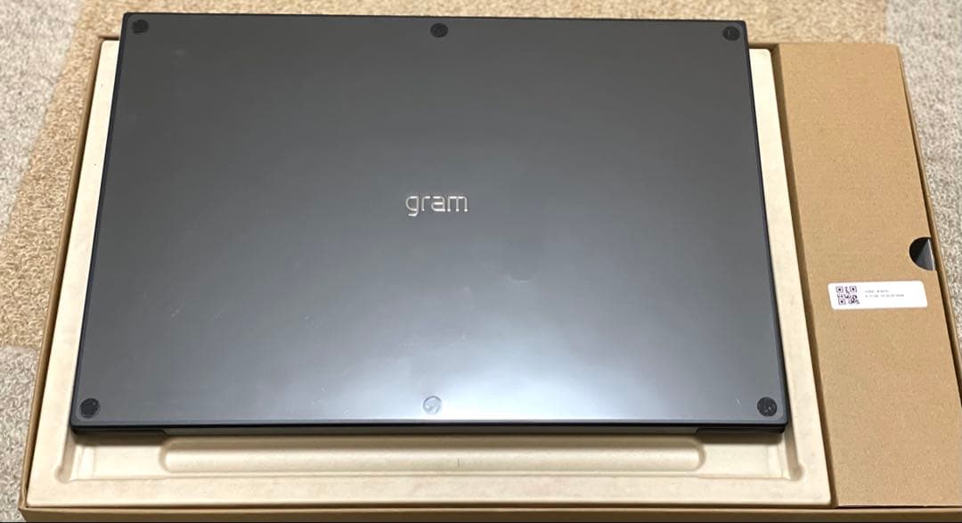 新品同様 LG gram 16Z90S 16GB 1TB Core Ultra7