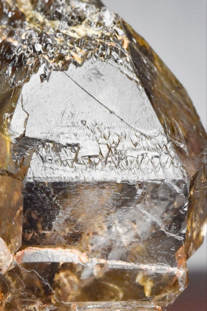 タンザニアSongea産 スモーキーエレスチャルアイスクリスタル