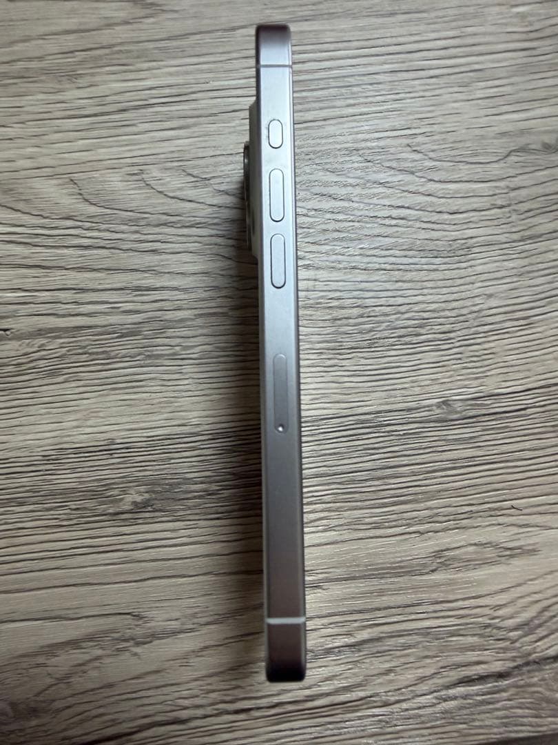 iPhone15Pro 本体 256GB 白 ajew エジュー ケース付き