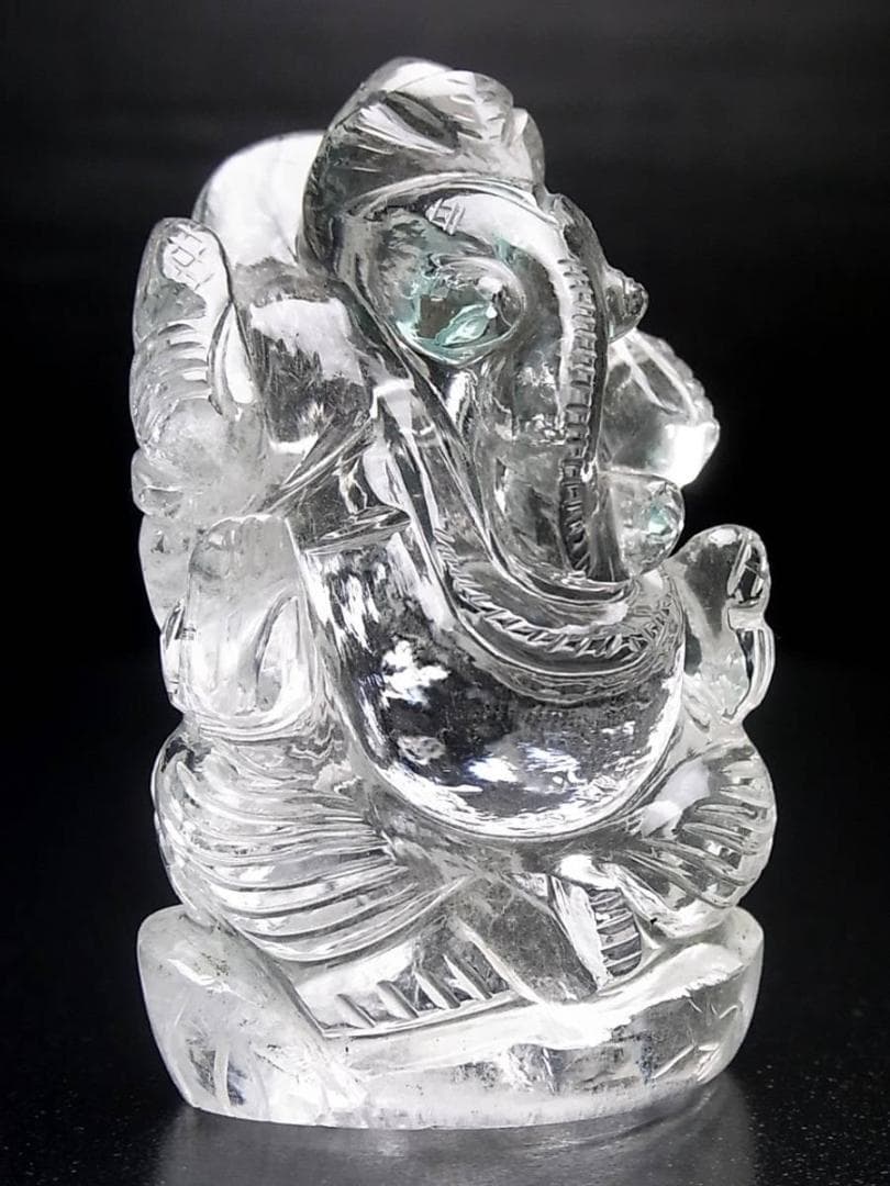 【No,1】ネパール ヒマラヤ水晶製 インドの神様 ガネーシャ立像