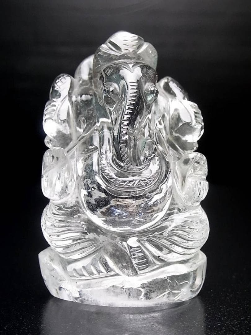 【No,1】ネパール ヒマラヤ水晶製 インドの神様 ガネーシャ立像