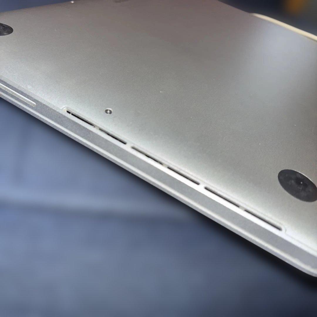 MacBook本体 MacBook Pro (Retina13-inch, Early 2015)