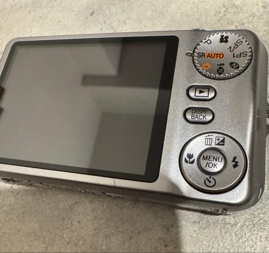 美品＊FUJIFILM FINEPIX JV100 シルバー
