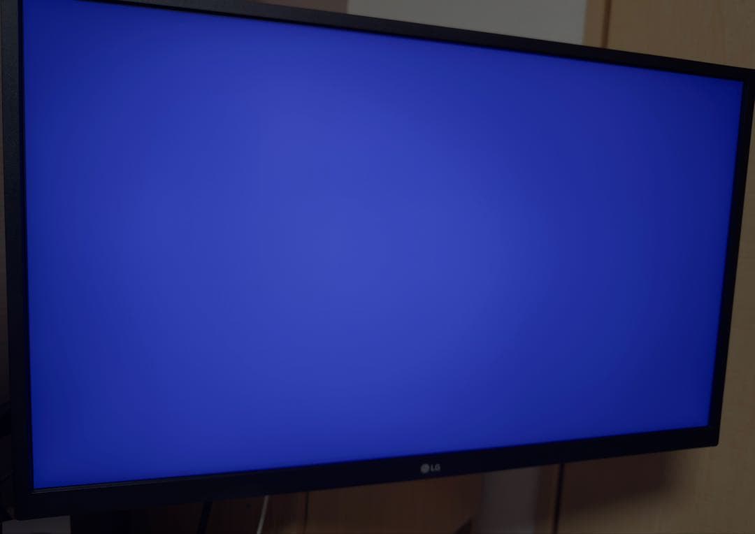 LG 4Kモニター 27UL550-W