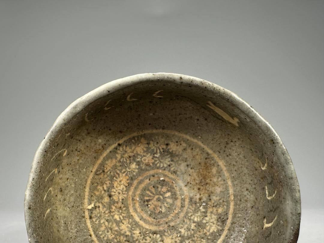 UM12U 朝鮮古美術　李朝時代茶道具　三島象嵌盃　茶碗　時代物古物　韓国美術