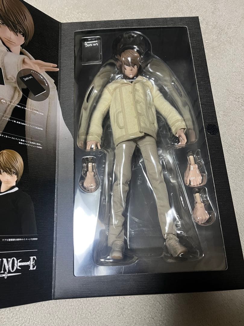 DEATH NOTE 夜神月 フィギュア　リアルヒーローズ