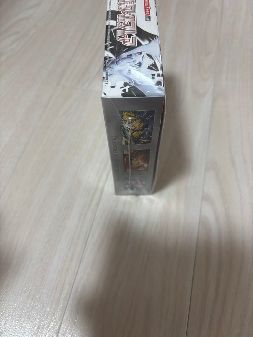 ポケモンカードゲーム ホワイトフレア1Boxシュリンク付き新品未開封ボックス