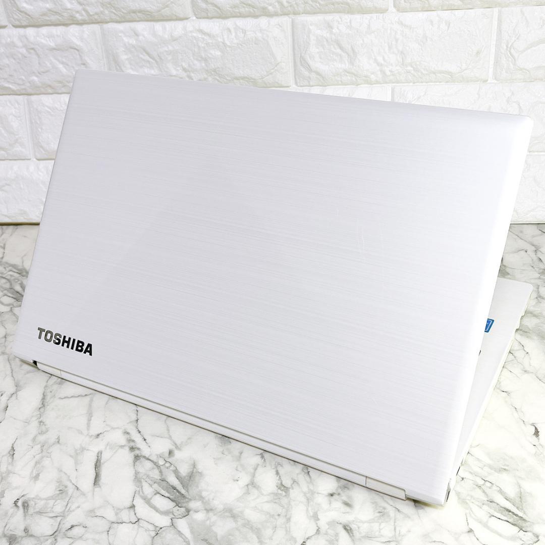 Windows11✨新品爆速SSD✨お洒落薄型ノートパソコン白✨カメラ・オフィス