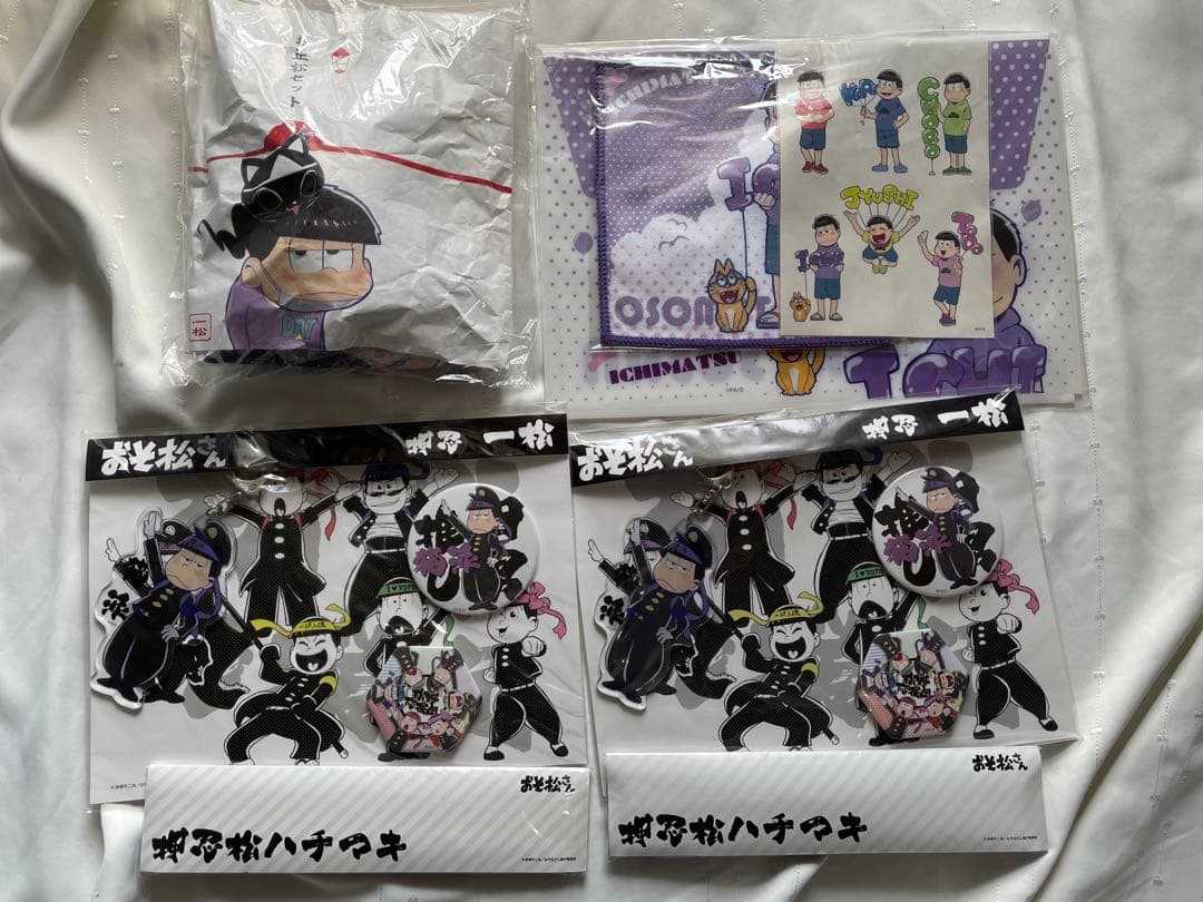 一松 缶バッジ 、アクスタ　色々セット　1000点以上！！