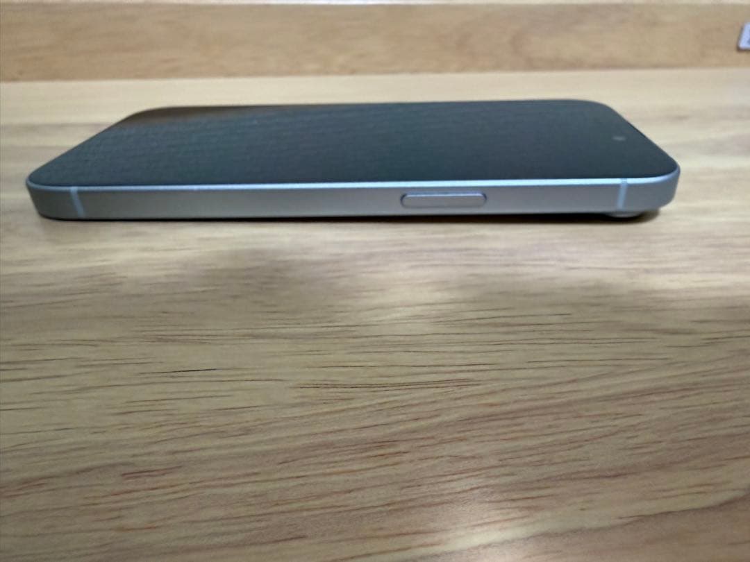 iPhone 15 256gb ブルー 良品