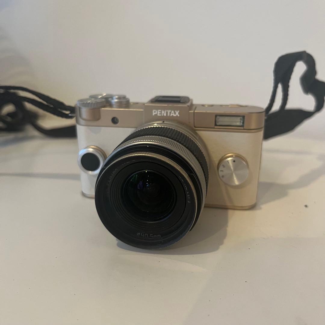 PENTAX Q ミラーレス一眼 レンズ付き 中古 美品 ペンタックス 最終値