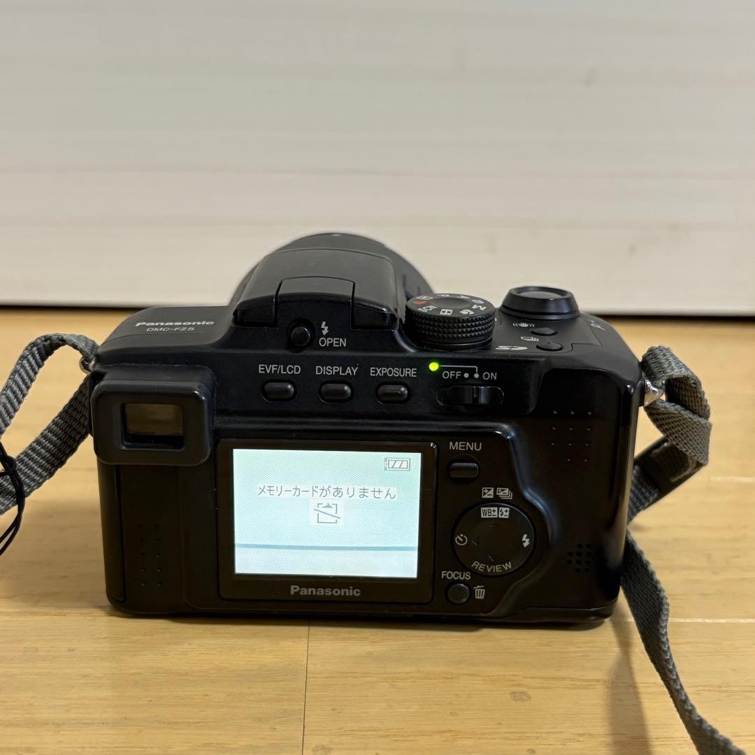 lumix 12x デジタルカメラ デジカメ