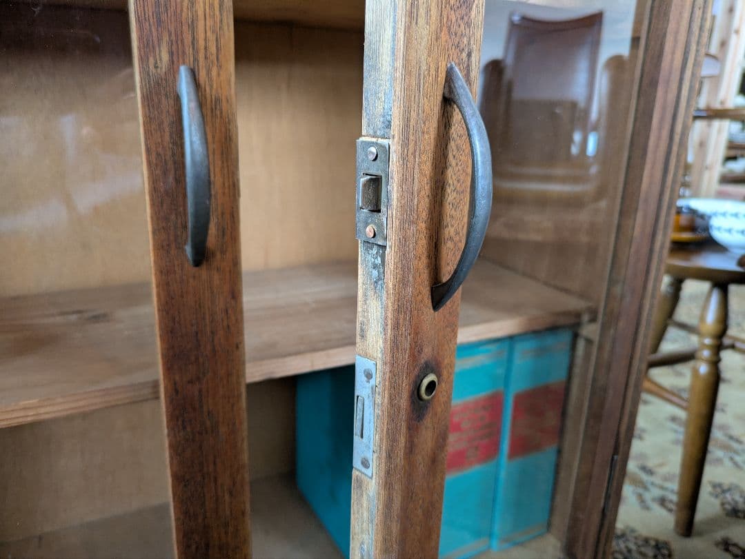 レトロ 木製ガラスキャビネット 本棚 飾り棚 引き出し付