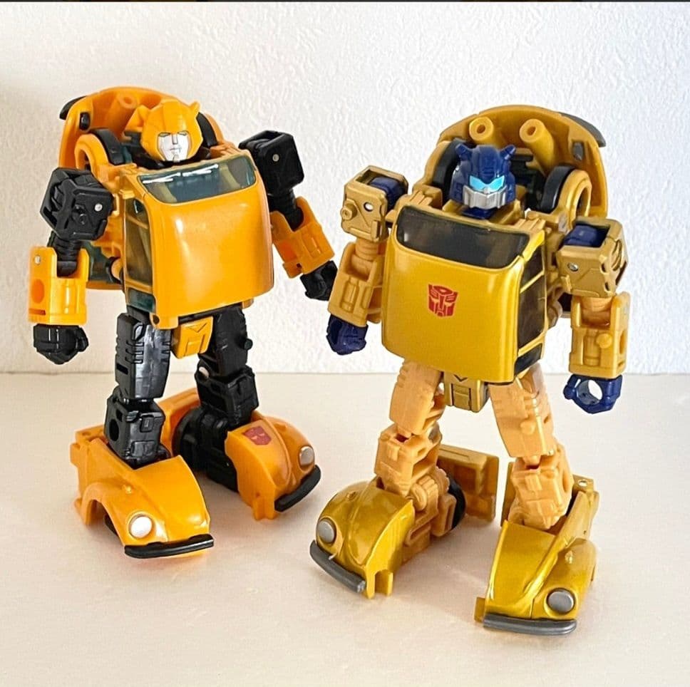 トランスフォーマー レガシー ゴールドバグBuzzworthyBumblebee