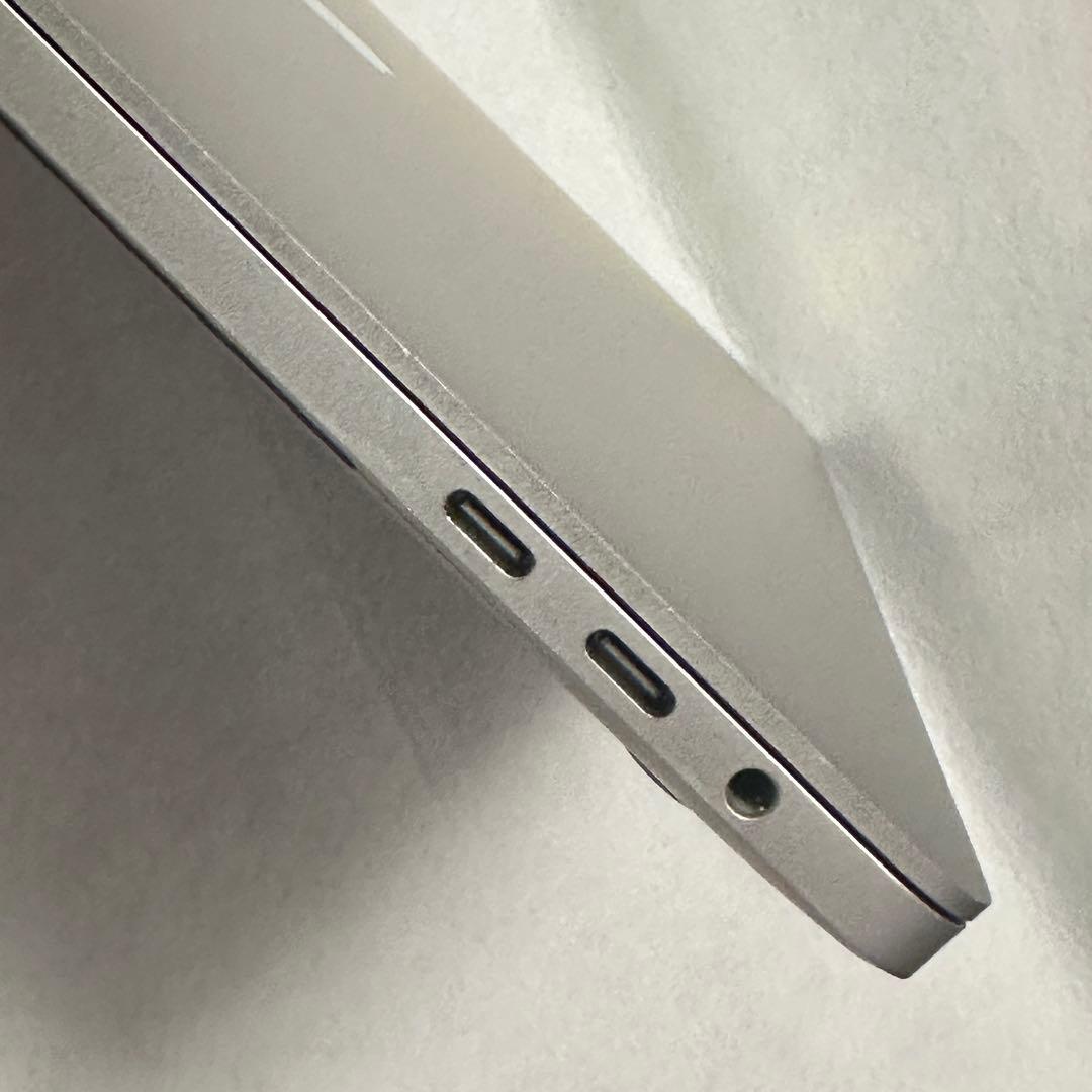 MacBook Pro Intel Core i9 32GB 2TB 16インチ