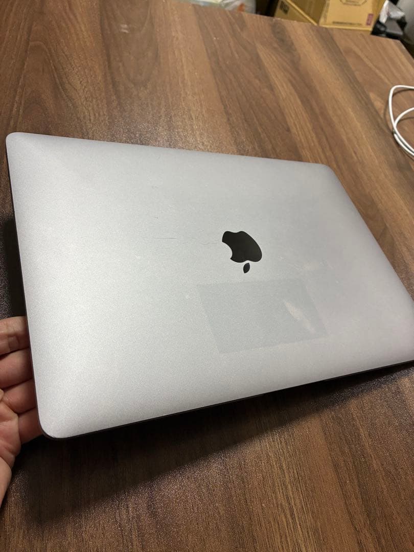 MacBook Air M1 2020 / 8GB / 512GB / 動作良好