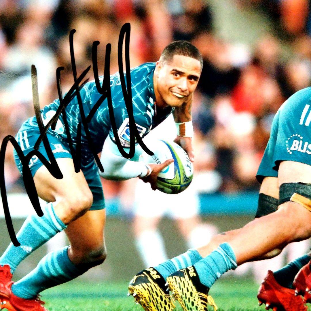 セール中…アーロン・スミス直筆サイン入り2Lサイズ写真…ニュージーランドラグビー