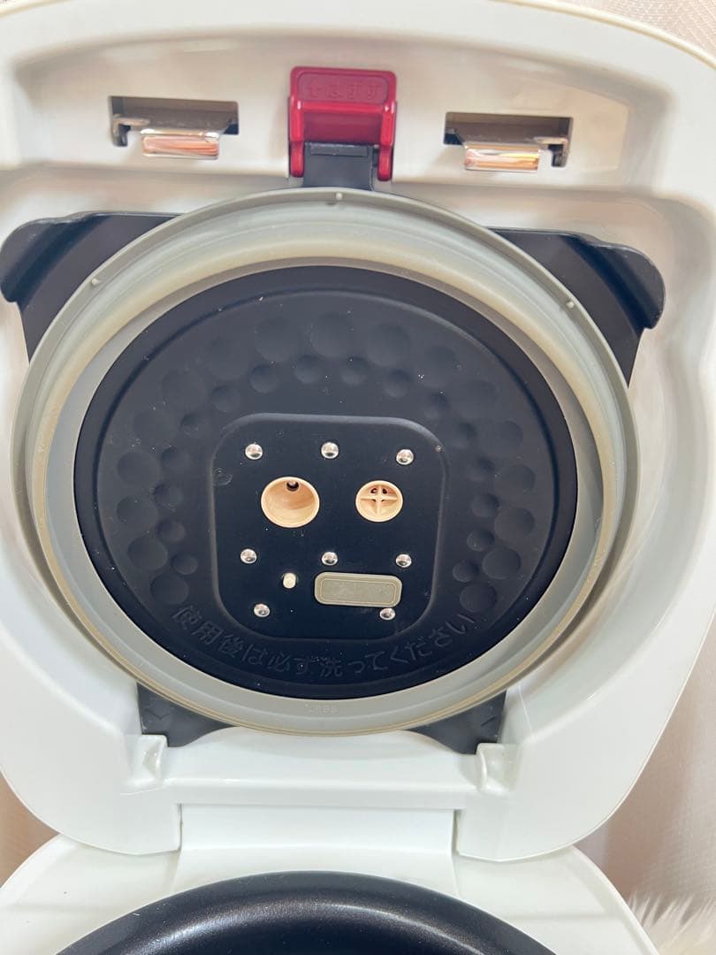 TIGER 炊飯器 JPB-Hホワイトうまく動作しています