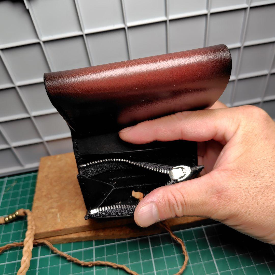ハンドメイド　牛ヌメ革　ミニマリストウォレット