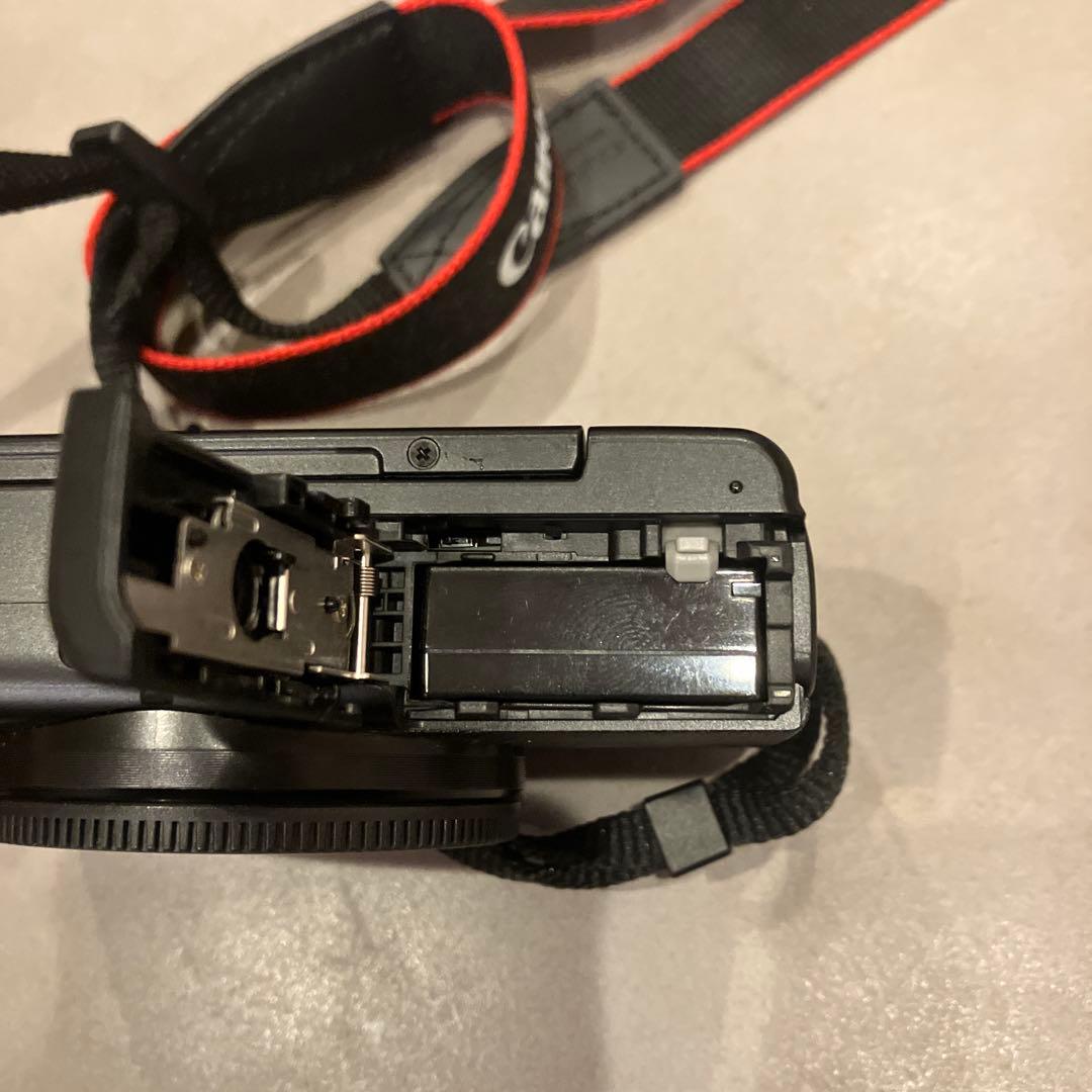 Canon EOS M200 ミラーレス一眼