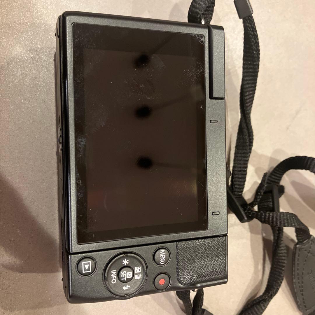 Canon EOS M200 ミラーレス一眼