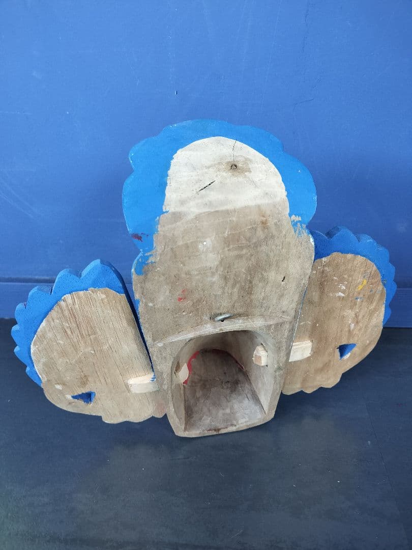 スリランカ 魔除けマスク 孔雀 呪物