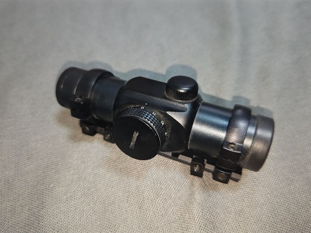 東京マルイ コルト パイソン専用マウントとtasco ドットサイトセット