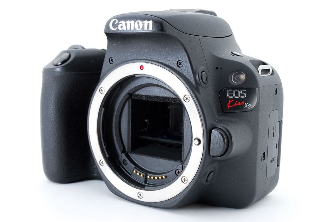 デジタル一眼レフカメラ/canon kiss x9標準レンズセット