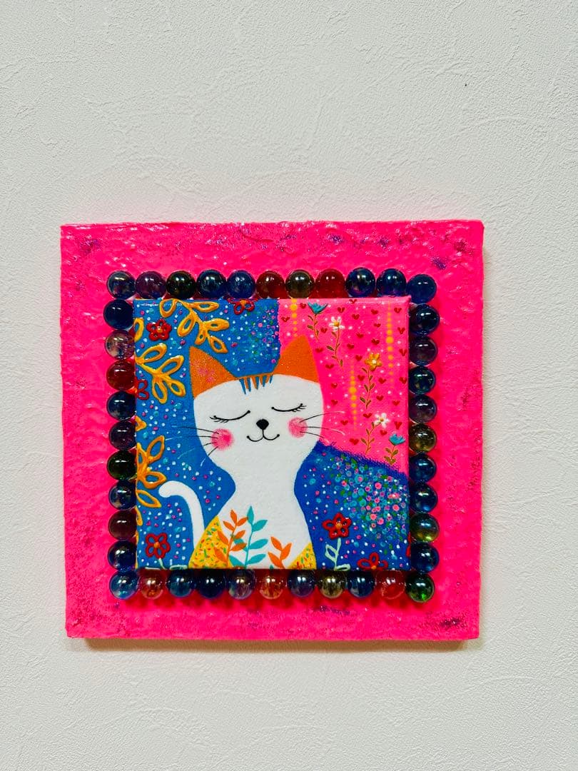 カラフルな猫の手作りビー玉アート☆アクリル画 【 白猫さんの夢みるひととき 】