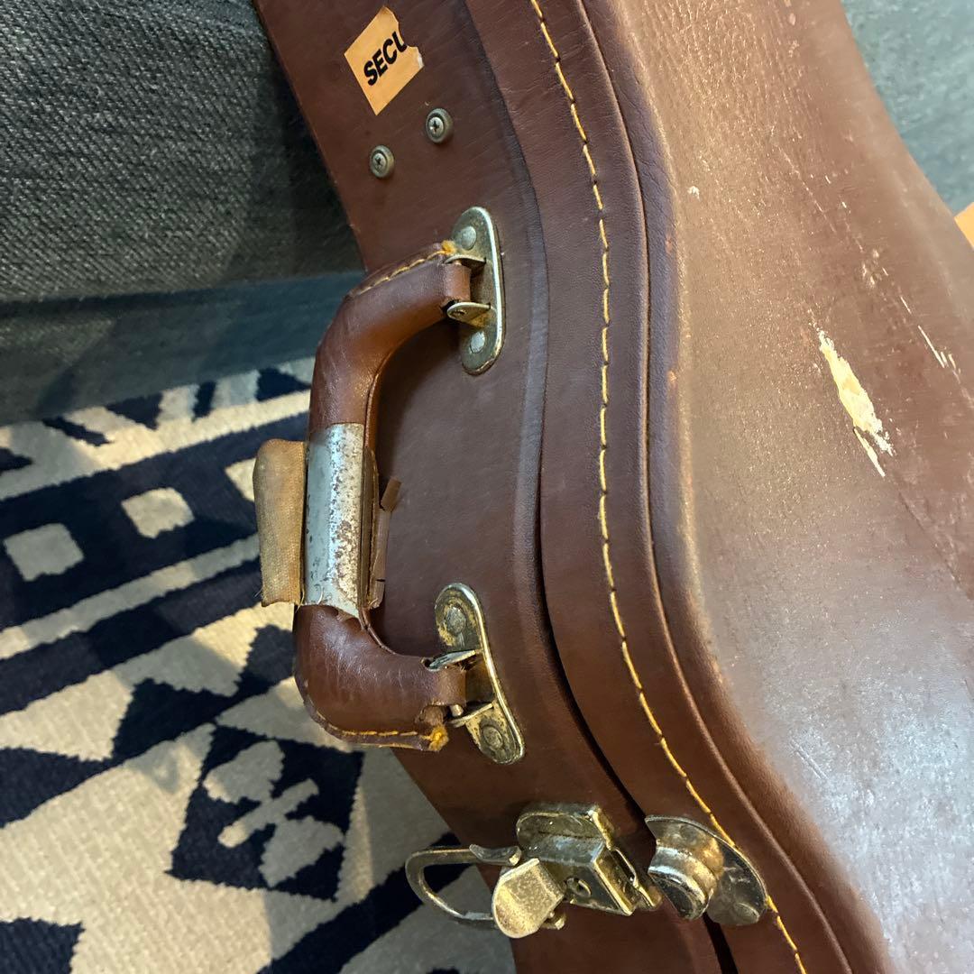 送料込み！　Burnyバーニー製　レスポールスタイル エレキギター