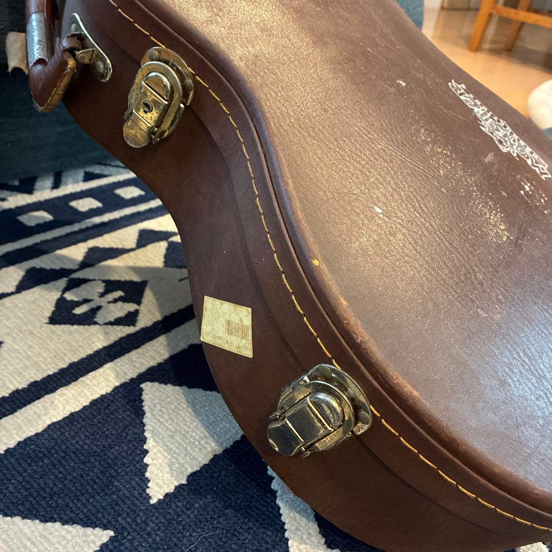 送料込み！　Burnyバーニー製　レスポールスタイル エレキギター