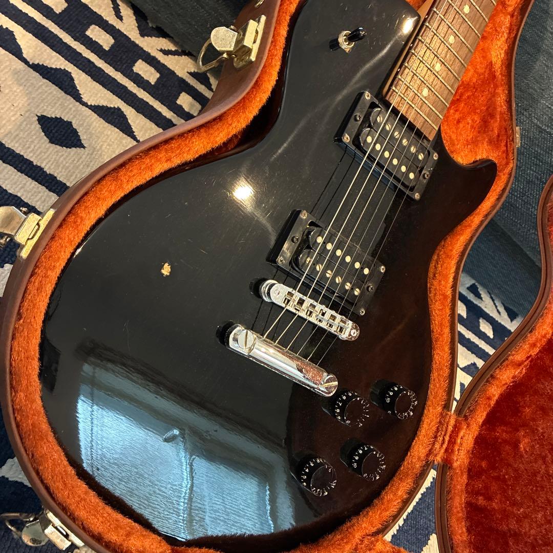 送料込み！　Burnyバーニー製　レスポールスタイル エレキギター