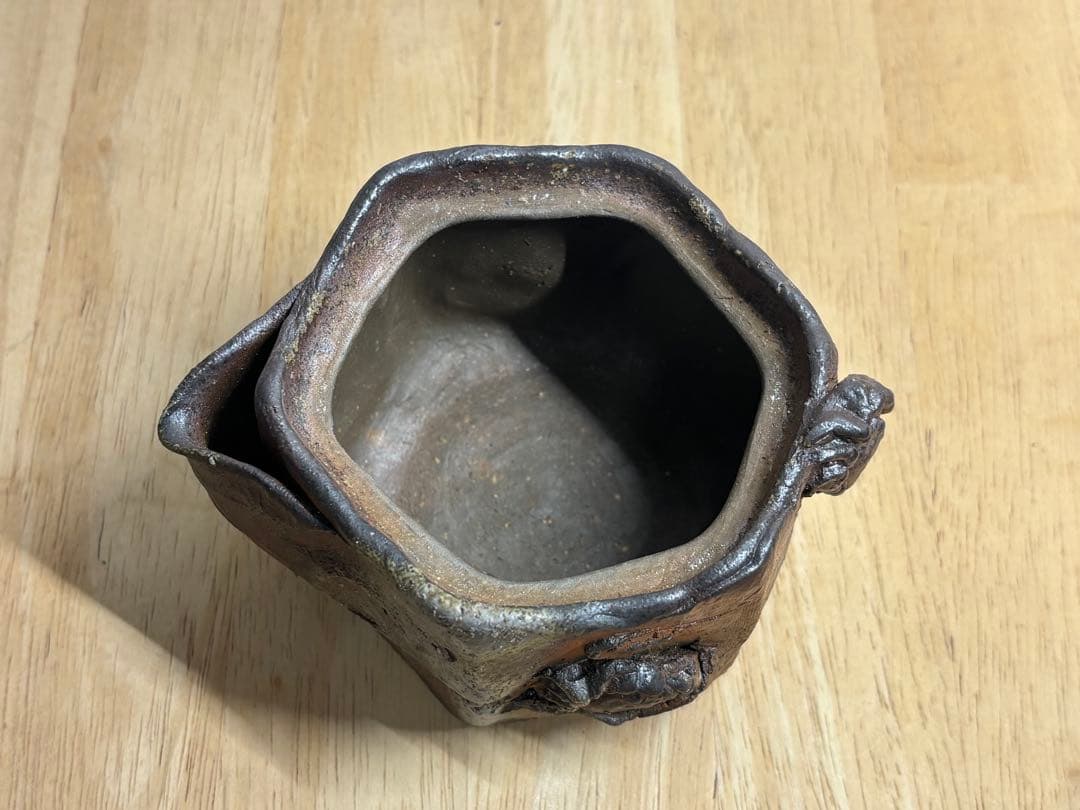122. 備前焼 宝瓶 登り窯 カニとタニシ 蟹 貝 六角 手びねり 急須