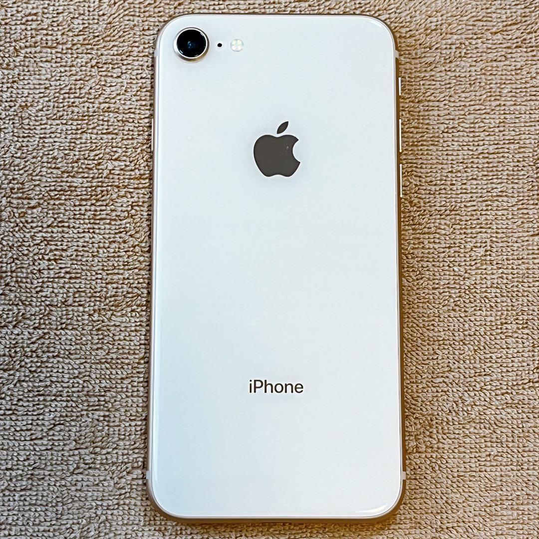 【美品】Apple iPhone 8　64GB　SIMフリー