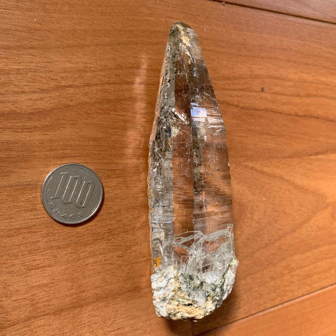 ヒマラヤ水晶　パキスタン　透明度最高レベル