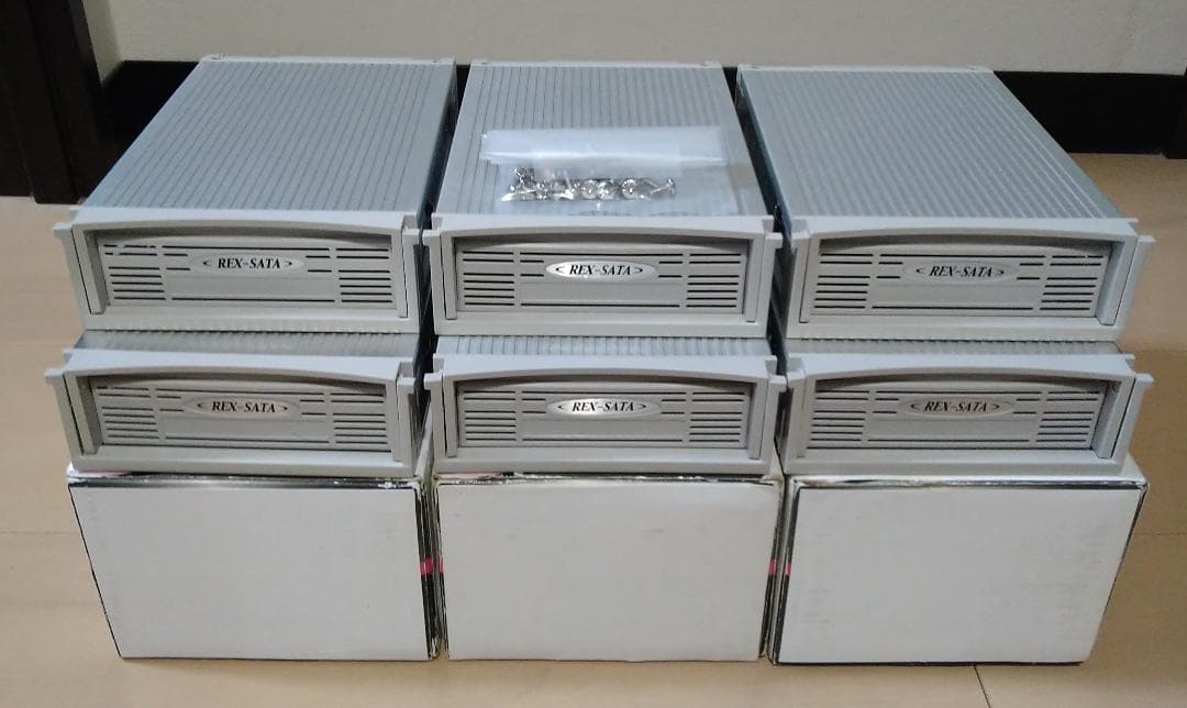【中古品】REX-SATA HDDケース SA-35TRA-LG (6個セット)