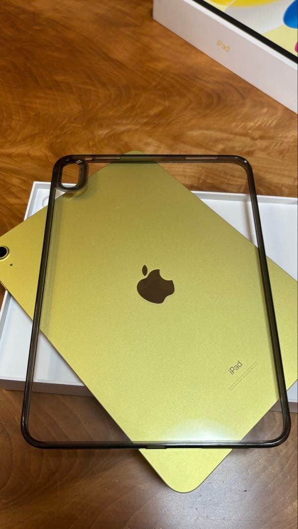 【中古美品】ipad 第10世代64GB イエロー本体➕カバー付き