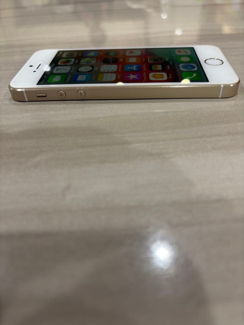 Apple iPhone SE・5s・5の3台セット